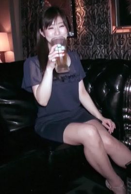 Beber con una actriz audiovisual… y pasar la noche y tener sexo por HAMAR 7 Parte 1 – Ryo Takaoka (124P)
