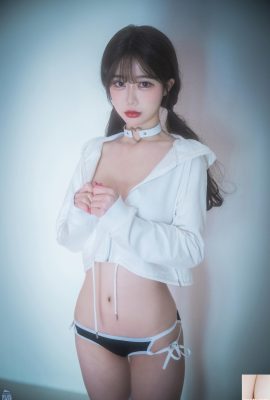 [Jung Eun] La esbelta figura de la belleza coreana es tan tentadora que es difícil resistirse (49P)