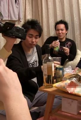 (GIF) Ami Tokunaga Parte del club de tenis más divertido de Japón La casa de una estudiante universitaria de grandes pechos bebiendo y teniendo sexo (17P)
