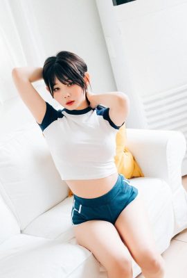 (ZIA.Kwon) Los hermosos pechos de la chica coreana están listos para salir… Tiene un cuerpo súper caliente (55P)