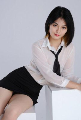 Una foto de estudio de una bella modelo china con cabello corto y fresco, hermosas curvas y un cuerpo de jade natural – Xiaoyu (33P)