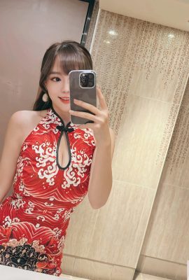 La linda chica «Qiu Han» tiene una figura hermosa y tierna y está súper sexy… llena de tentación (10P