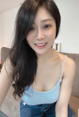 ¡La ropa escotada de la chica sexy «Feng Yingying» es una falta! Las llamativas curvas son tan calientes (10P)