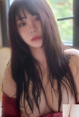 Belleza coreana Wuyo foto de cuerpo mojado en pijama color burdeos (36P)
