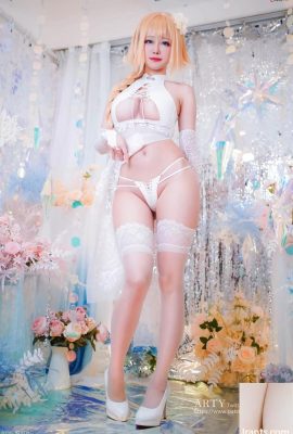 Arty Huang (Arty亞緹) cosplay de Jeanne – FateGrand Order (53P)