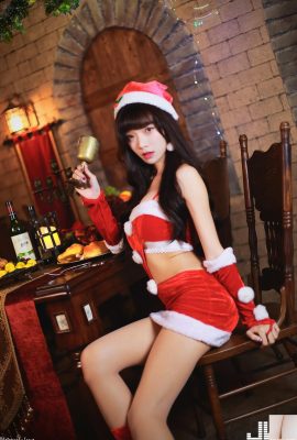 (Foto modelo) 2017 Christmas Girl Kitty Christmas Tavern (17P)