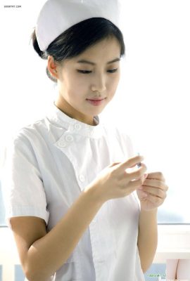 (Fotografía privada de la modelo Lu) La tentación de la enfermera. Modelo de Belleza de China Continental-Tú tú (50P)