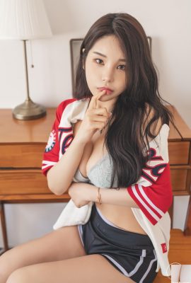 (Zzyuri) La figura poco científica de una chica bonita coreana hace que la gente se enamore en segundos (55P)