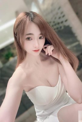 «Xin Yue Artemis» tiene curvas perfectas, materiales reales, linda y un poco sexy (10P)