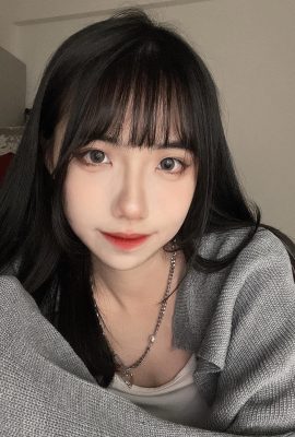 La chica bonita y temperamental «Ke Rui YEEEEE» tiene una apariencia atractiva y muchos internautas y fanáticos están enamorados (10P)