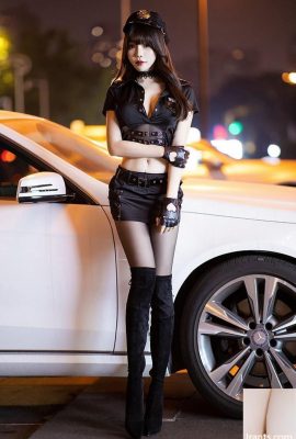 La hermosa policía Zhizhi con falda corta y medias negras es entrenada apasionadamente (50P)