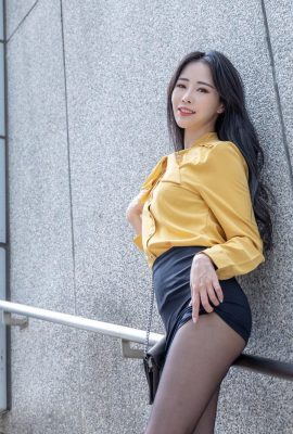 (Colección de Internet) Chica taiwanesa de hermosas piernas: Athena Nana, hermosa chica de piernas con medias negras, ropa profesional, tiro al aire libre (1) (80P)