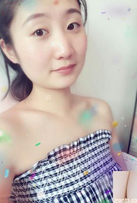 La guapa Liangjia sigue tan sexy como siempre en privado (31P)