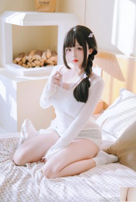 Coser@日Naijiao – Esposa de jeans (129P)