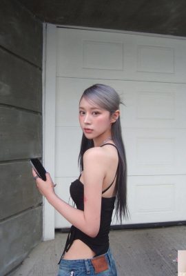 La linda chica «» de Corea del Sur es alta y feroz, con una figura sexy y atractiva.