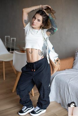 (Suicide Girls) 2 de agosto de 2024 – Thatasg – Regreso a casa (44P)