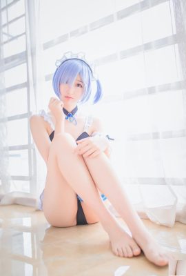 Colección de Internet) Welfare Girl-Mu Mianmian OwO Rem Traje de baño VP Welfare Post (26P)