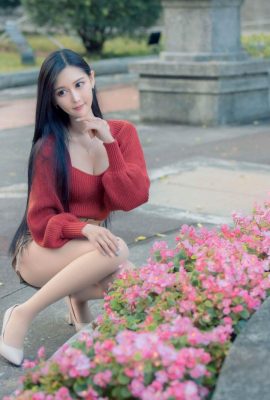 (Capítulo extra sobre piernas hermosas) Hermosa modelo con piernas largas, Xu Huiling, shorts de cuero, tacones altos y piernas hermosas (87P)