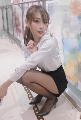 La dulce y bonita niña «Mao Xiao Qingxing» revela su línea profesional bajo su nueva apariencia (11P