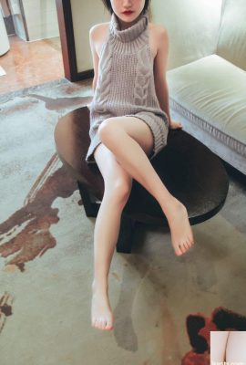 El último trabajo de Tuanzi, VIP Club Set – Sweater Girl (81P)