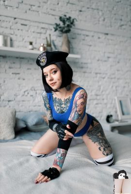 (Suicide Girls) 8 de diciembre de 2024 – Redd – Jill Valentine (55P)