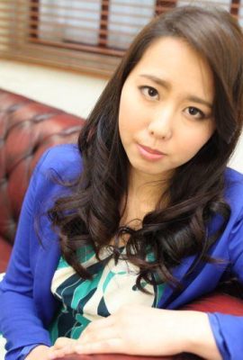 Está muy feliz de disfrutar del mejor sexo para la mejor mujer joven encantadora (16p)