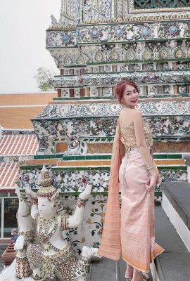 No dudes en mostrar la figura del diablo «Dragon Dragon» para mostrar la filtración de bikini (17p)