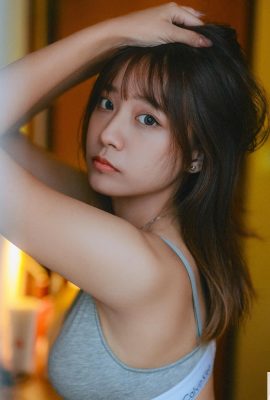 La diosa de las patas largas «Baoni» aprieta su cintura y es demasiado sexy (17p)