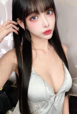 Temperamento de reina (21p) de la cintura delgada y los pechos grandes «Ziyun Nina» (21p)