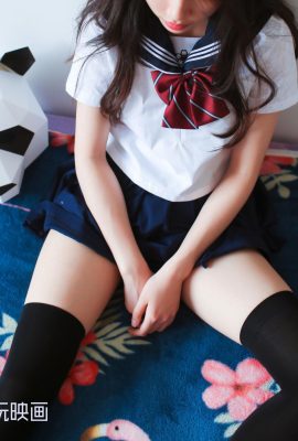 (Conejo jugando con el libro)- Cat Bear Girl (35p)