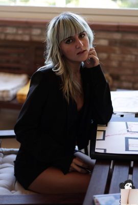 (Suicide Girls) 25 de febrero de 2025 – Ilenana – Líneas de deseo (59p)