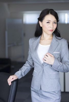 Inoue Ayako, la gerente femenina con el mayor deseo sexual (21p)