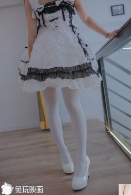 (Rabbit juega con películas) – Si Jiaoli usa calcetines (41p)