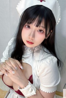 «Little Bunny’s Night» todo tipo de fotos calientes y hermosas de senos (23p)