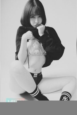 La novia juguetona «Li Mu» no puede resistir la tentación (24p)