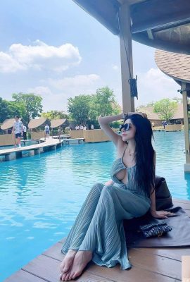 Bilina blanca y tierna «Tangtang» Curring Girl (21p)