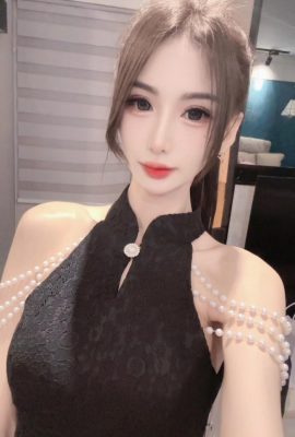 La piel tierna del anciano blanco y tierno «Tsai Mickey» se puede ver cayendo (19p)