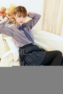 «Jierong» es muy hermoso y de aspecto justo y es realmente de primera categoría (21p)