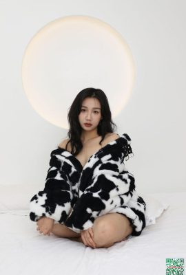 Modelo chino Little White Human Body Photo Set-02 (100p)