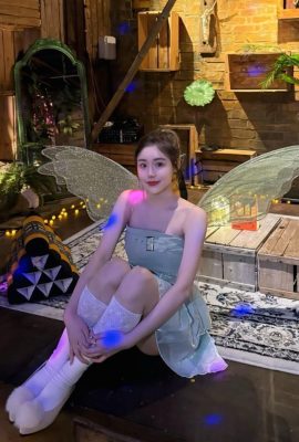 «Hua Hua» Fair Body es súper llamativo y la V profunda es súper feroz y todo el cuerpo está expuesto (21p)