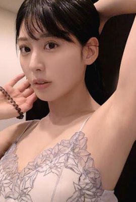 Kanematsu Kiho: Celebridades de Gravure Kanematsu Kiho’s First Life como una vida completamente abstinente en casa, sin maquillaje privado … (20p)