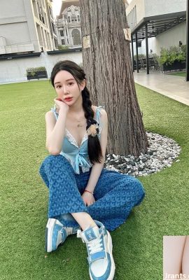 Los senos completos y firmes, las proporciones corporales «miqi» son tan buenas que no se parecen a personas reales (10p)