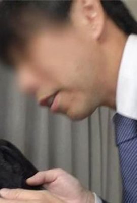 Estaba charlando contigo en la calle, ¡y estaba tan emocionado que me follé en el hotel! ! (38p)