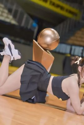 Cheerleader «Sunny Tingting» es perfecto en todos los ángulos (10p)