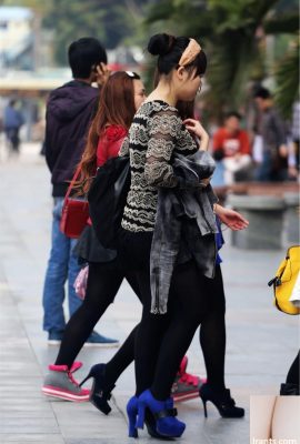 (Colección en línea) Fotografía callejera de varias hermosas piernas y bellezas: 5 (53p)