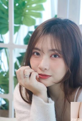 «Lin Yuxuan» tiene una hermosa proporción de cuerpo que no parece una persona real (10p)