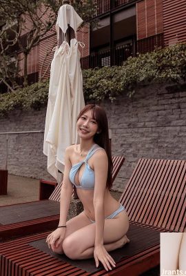 Los pechos feroces y hermosos revelan «Kira James» asedio completo y feroz (10p)