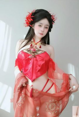 (Colección en línea) Silver 81 – May 2025 Collection (100p)