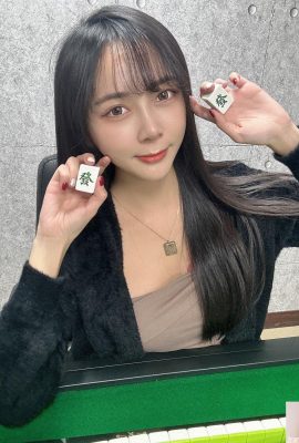 Sexy Beauty «Shi Shaoting» muestra sus encantadoras piernas largas y hace que la gente sea irresistible (10p)