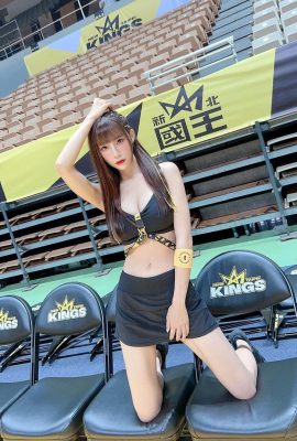 «Qianyu» La hermosa niña está tan llena de bolas regordetas y dobles que no pueden detener sus senos (10p)